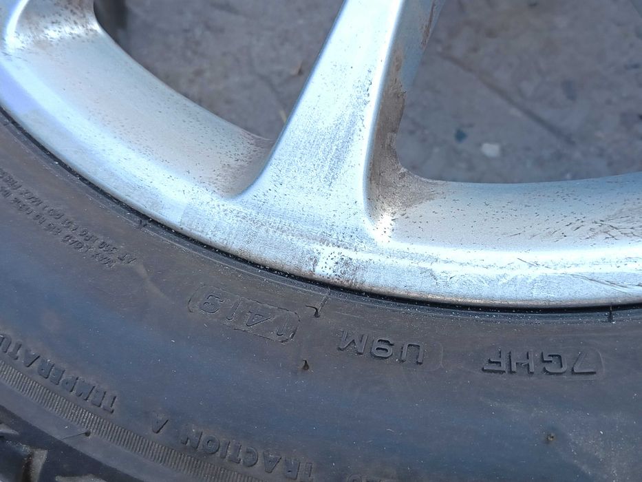 Мерцедес 17 лети джанти плюс гуми