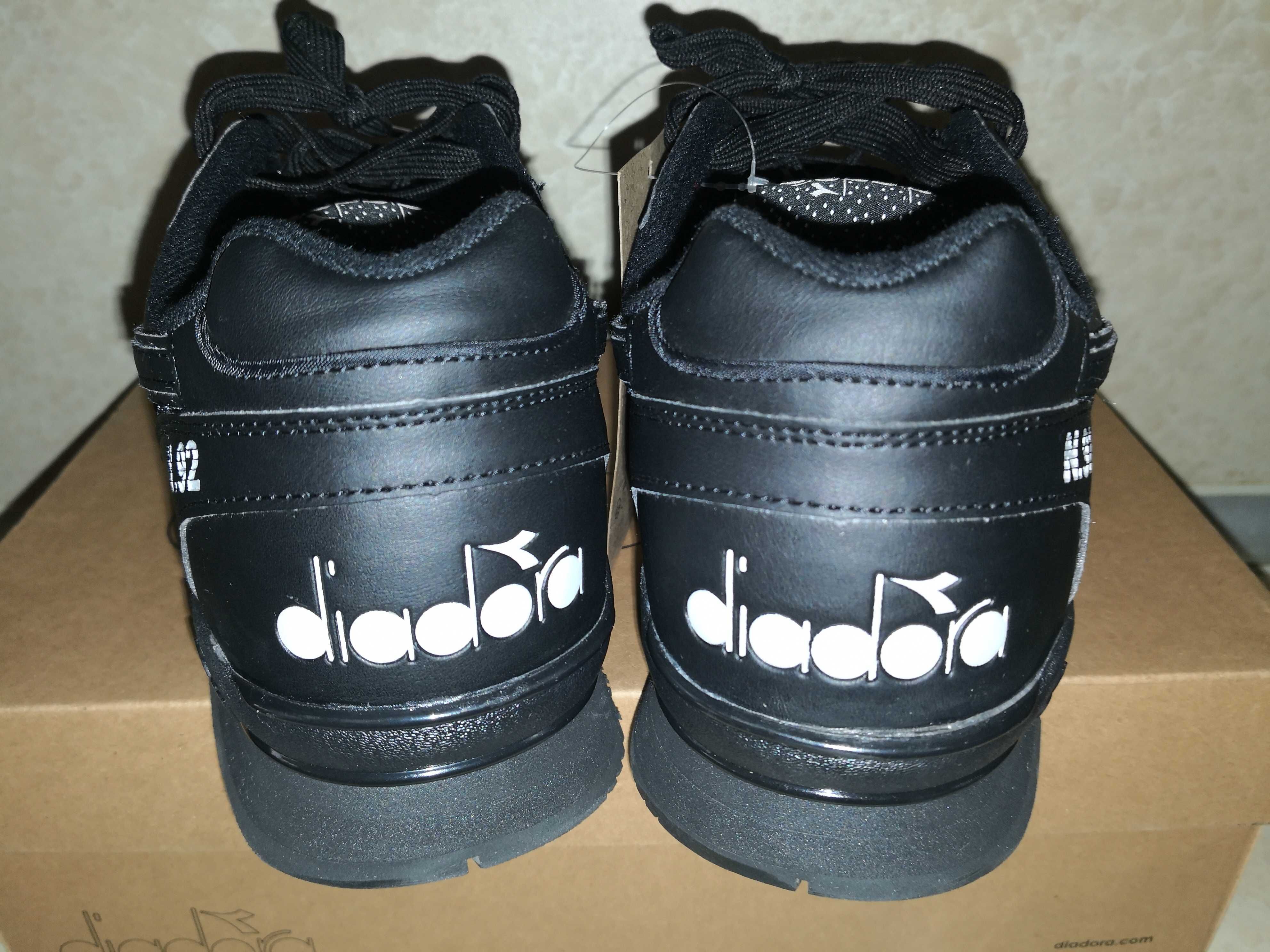 Продавам.нови сникърси ,,Diadora,,