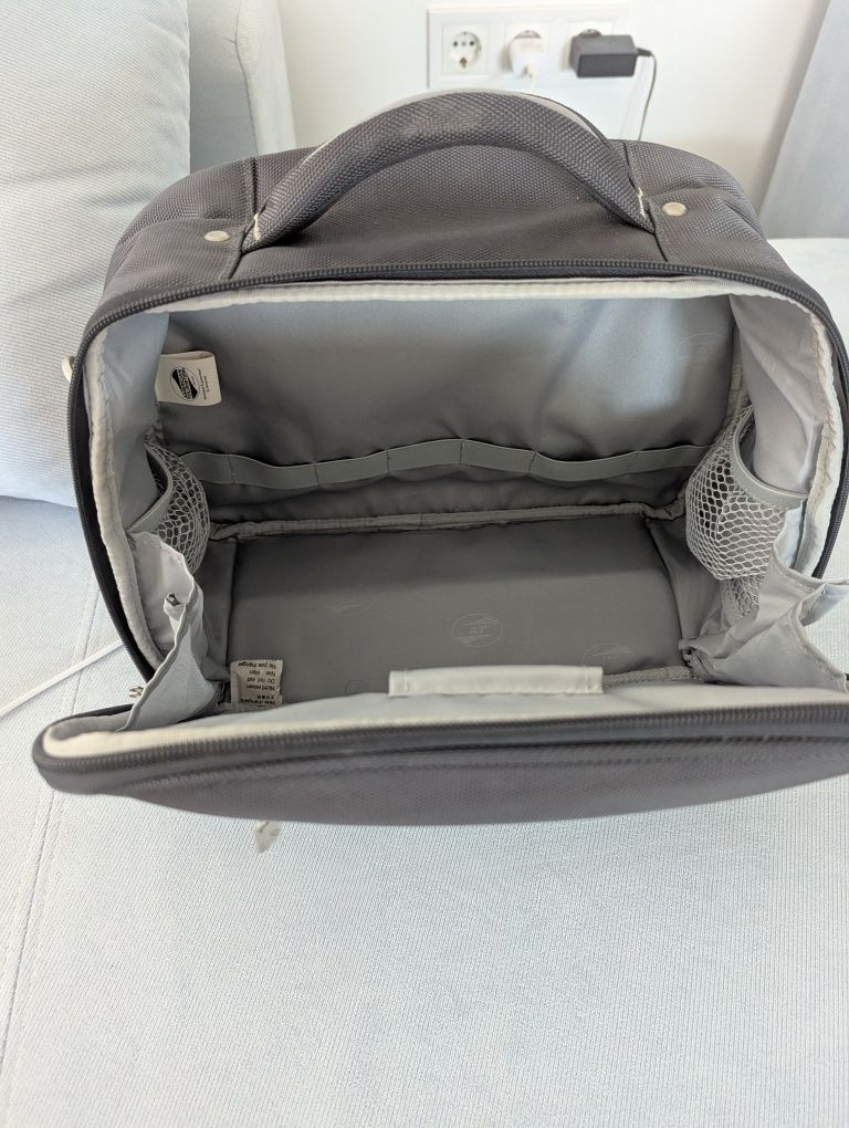 Пътна чанта American Tourister
