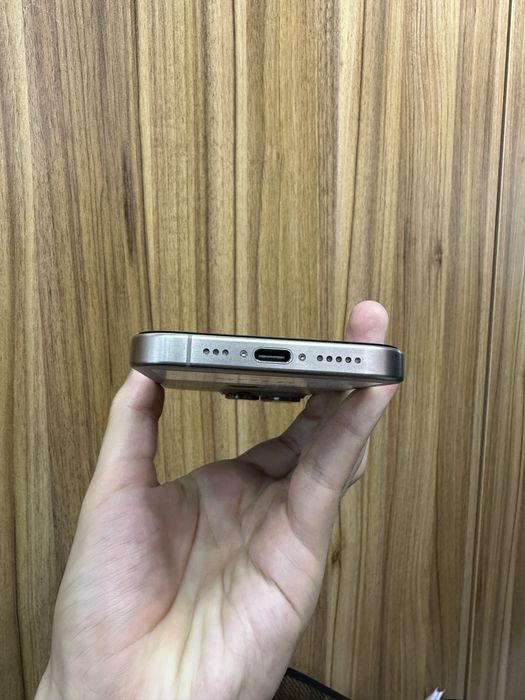 iphone 15 pro natural 128 gb 90%