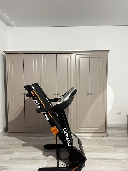 Беговая дорожка новая