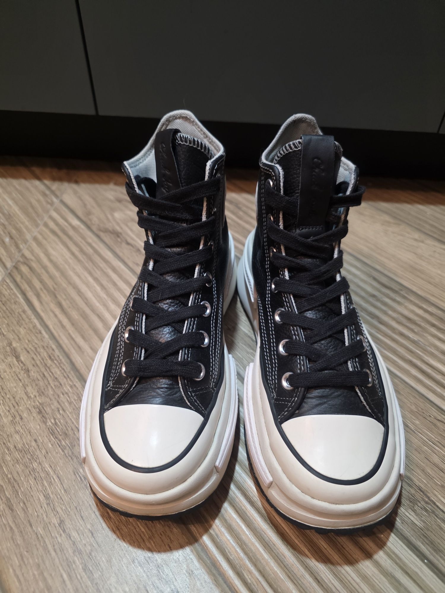 Дамски кецове CONVERSE