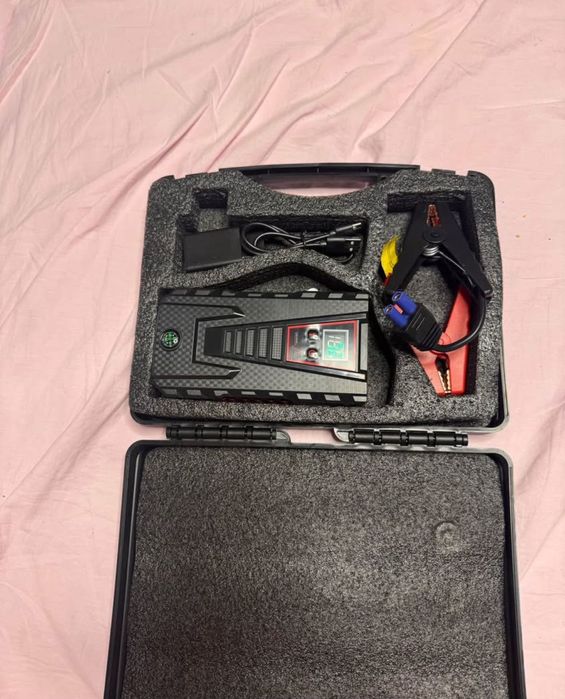 Starter baterie auto