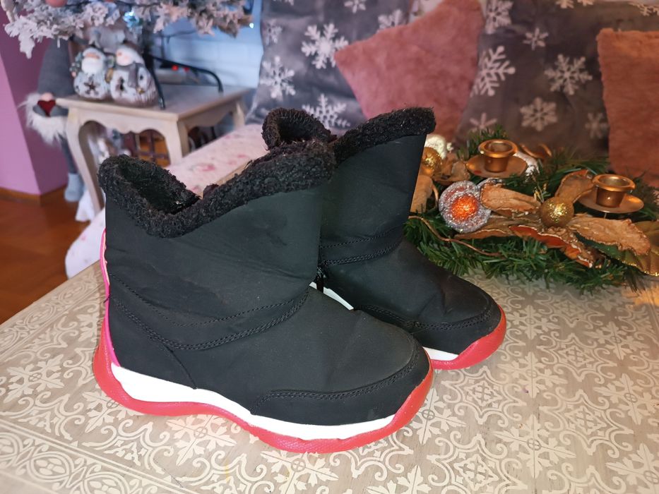 Ботушки Nike и Sinsay