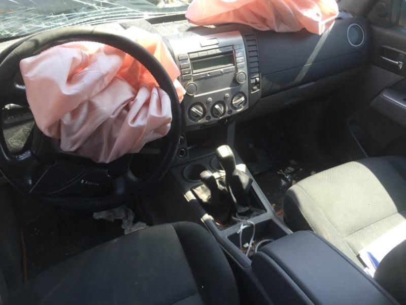 Пикапи за части форд рейнджър Ford Ranger 2.5 TDCI