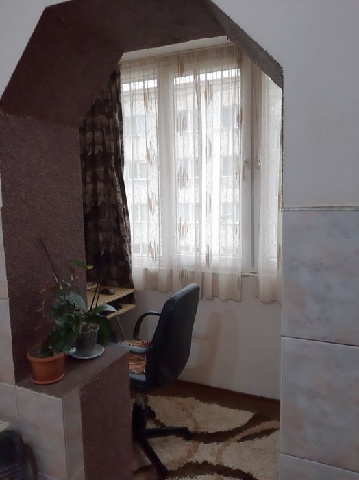 Vând apartament 2 camere