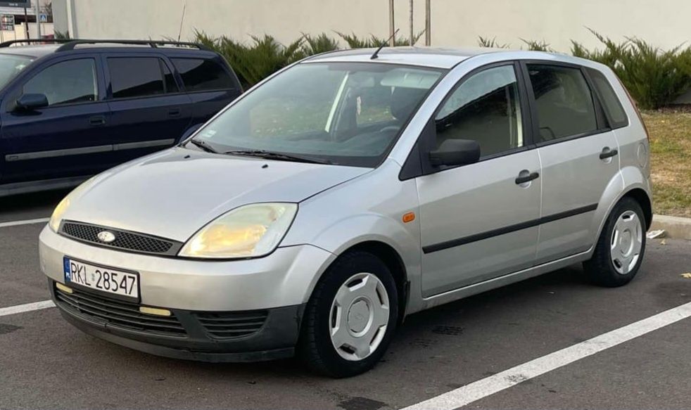 Vând Ford fiesta 1.4 tdci 1.099€