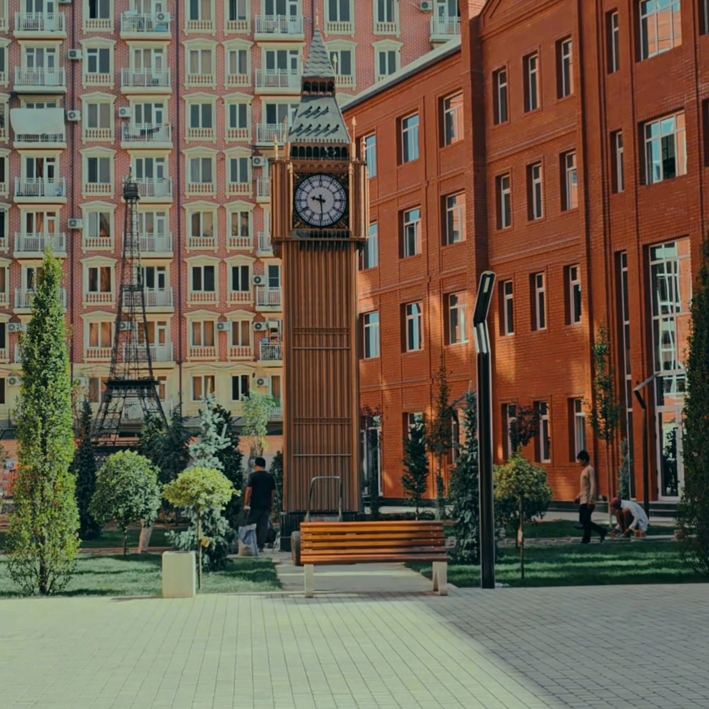 Парис эйфел макети продается