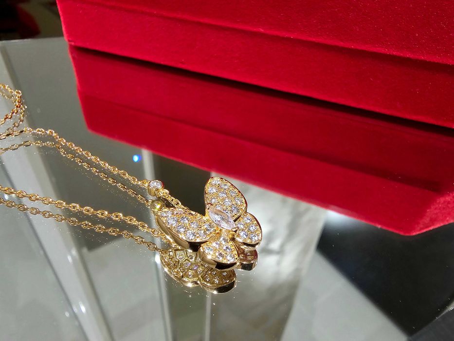 Van Cleef & Arpels VCA Rose Gold Diamond Two Butterfly Дамско Колие