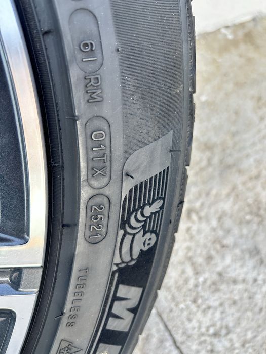 Jante BMW  X5 X6  G05 G06 r20 iarna 275 45 20