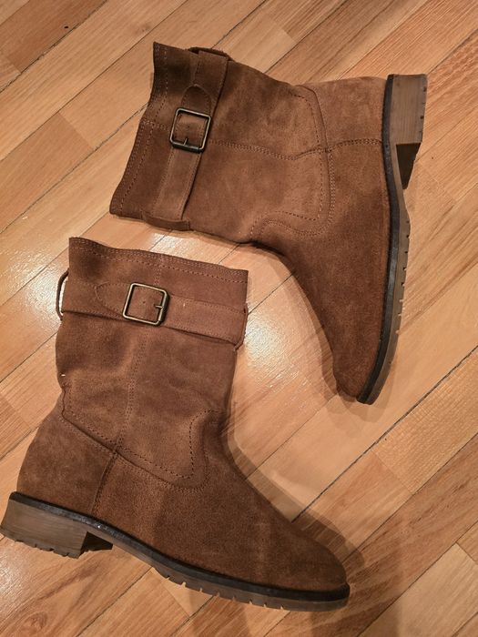 Ghete piele intoarsa