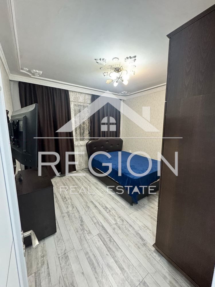 Дава се под наем Тристаен апартамент в Варна, Левски - 65 кв.м за 459 € - Снимка #3