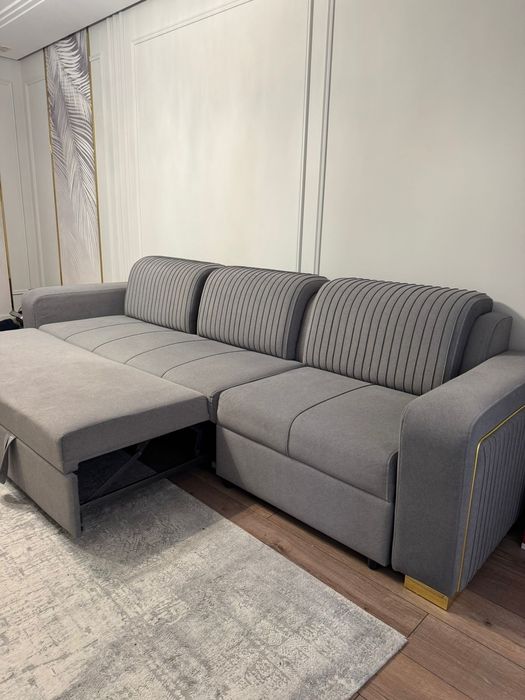 Продам стильный диван