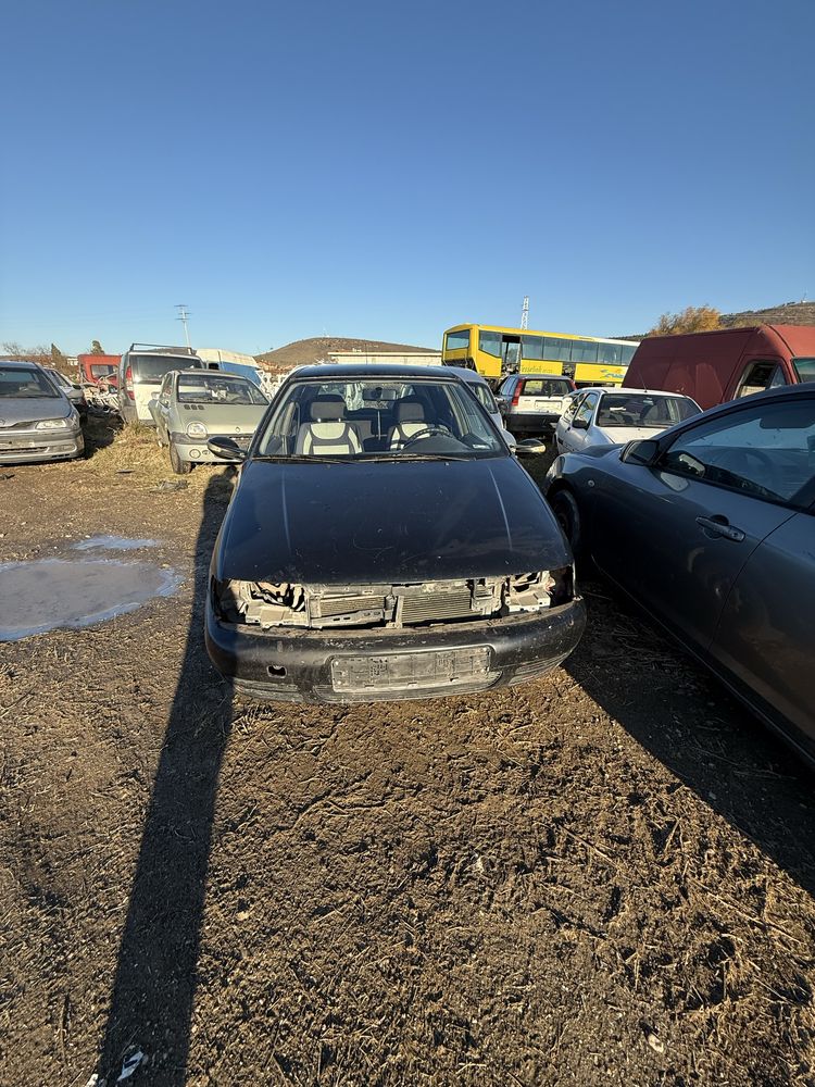 WV polo 1.6 75кс 1997 НА ЧАСТИ !!!