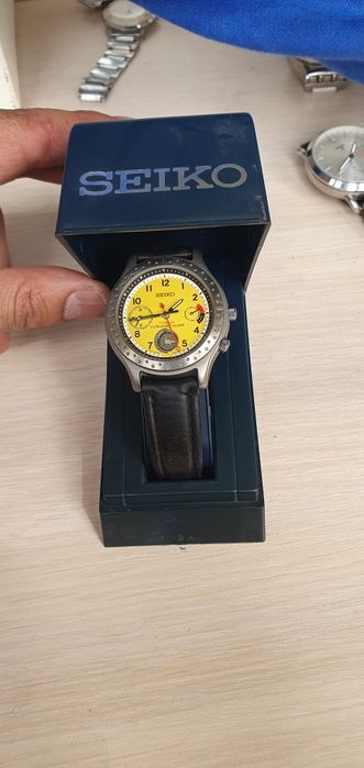 Rare Yellow Seiko Cal. 8V36 Ultrasonic Alarm Modern