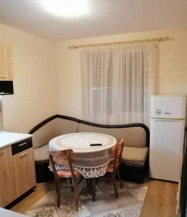 Дава се под наем Едностаен апартамент в Бургас, Меден рудник - зона А - 44 кв.м за 125 € - Снимка #3