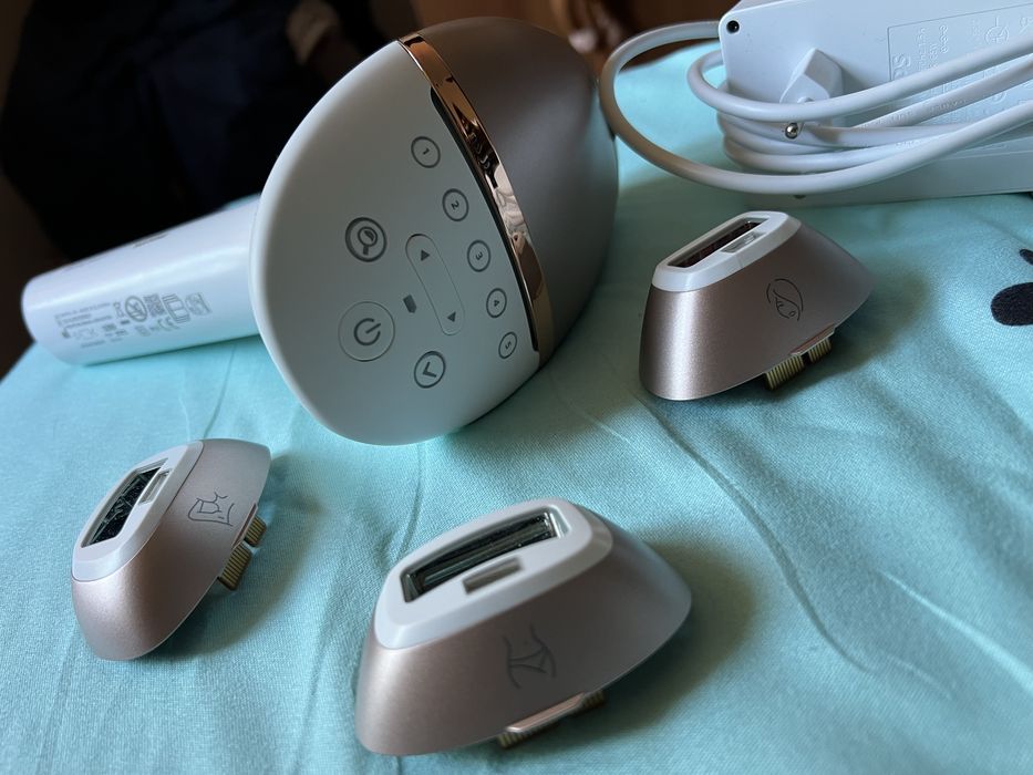 Epilator IPL Philips Lumea  Seria 9900
