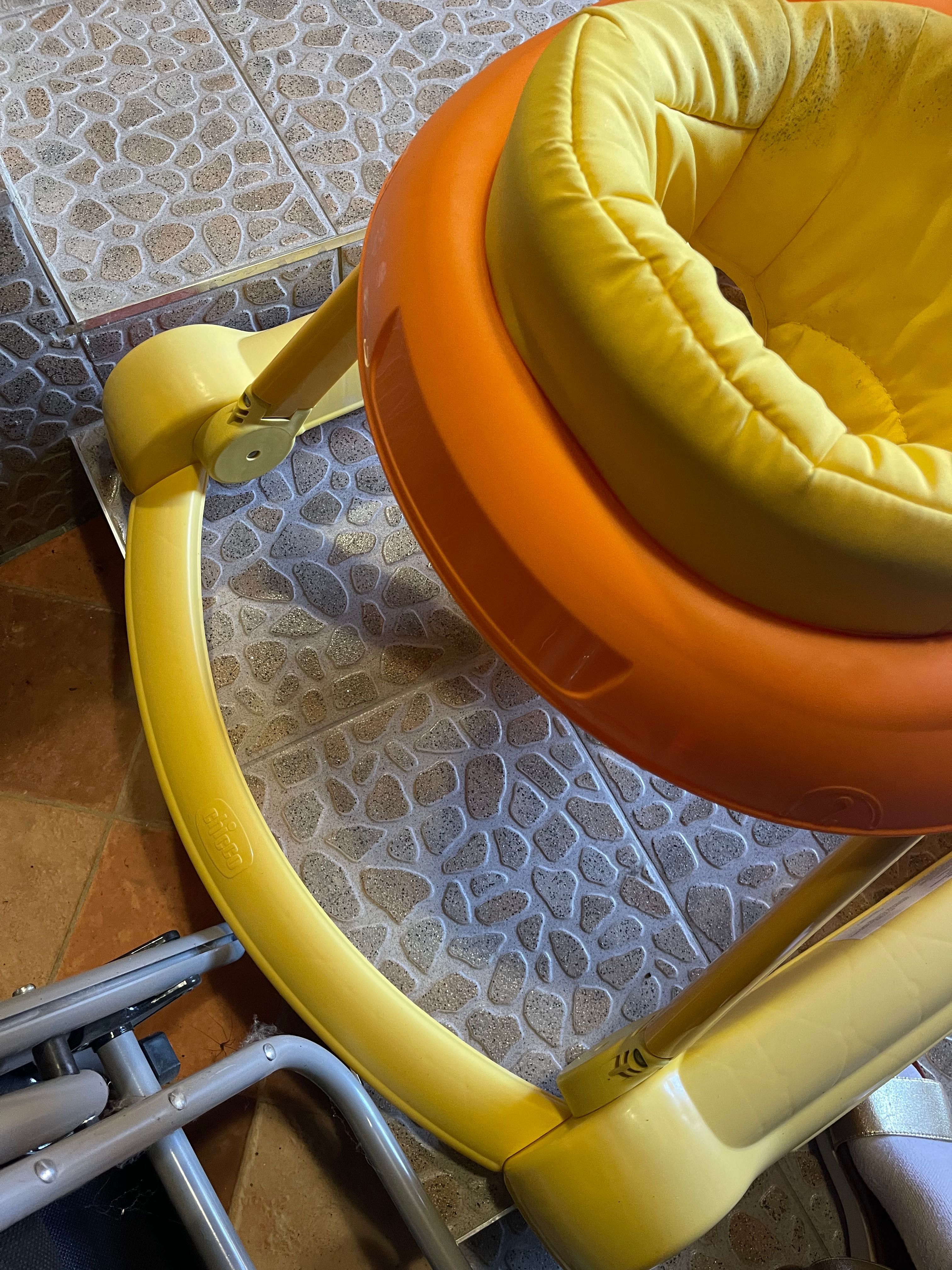 Бебешка проходилка 3в1 Chicco Baby Walker 123, оранжева