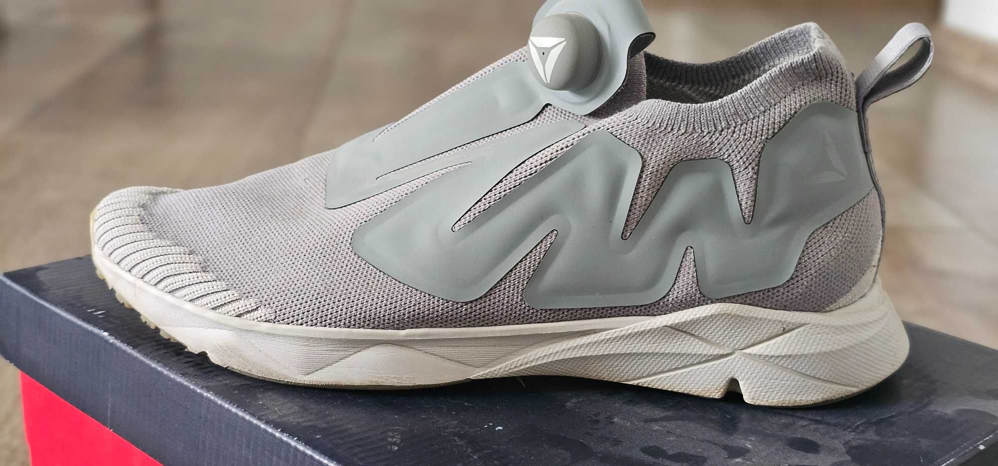 Оригинални мъжки маратонки reebok 27.5 cm