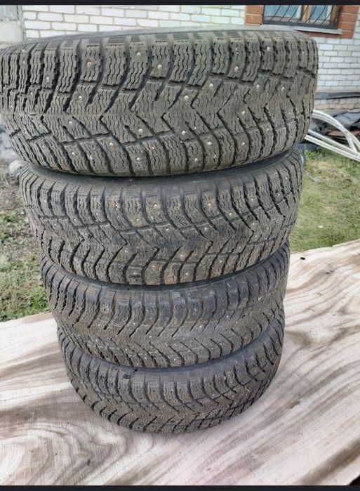 Продам автошины комплект