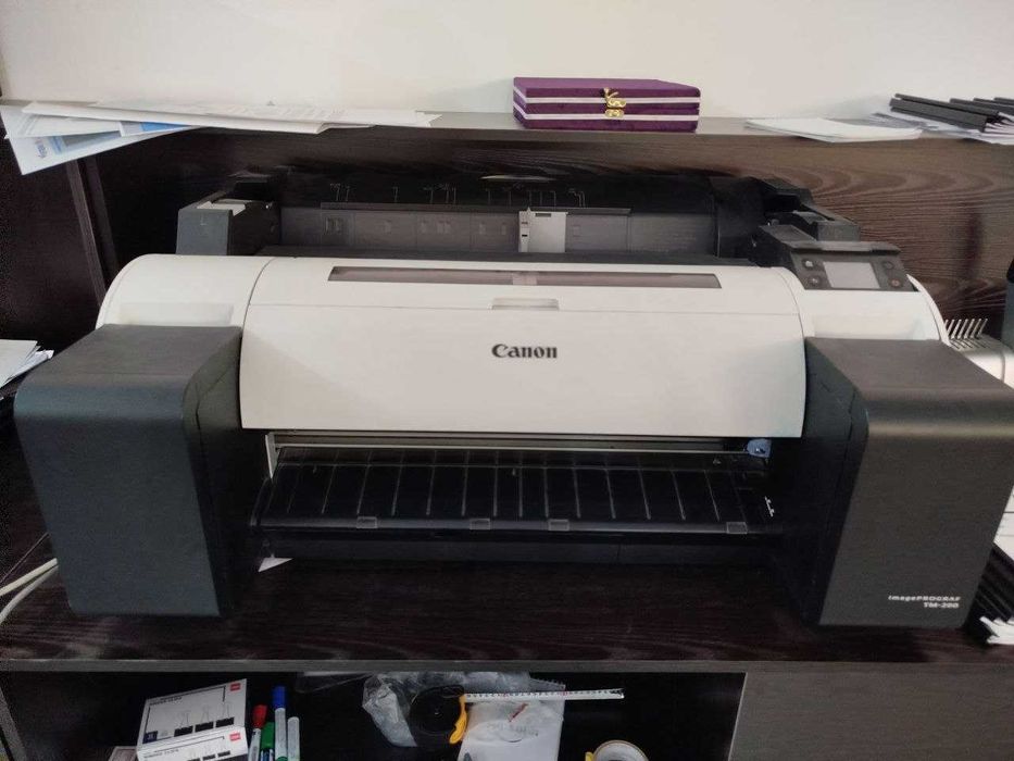 Plotter Canon TM 200