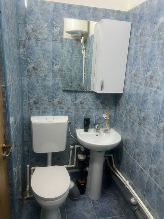 Vand garsoniera 40mp in spate la mall