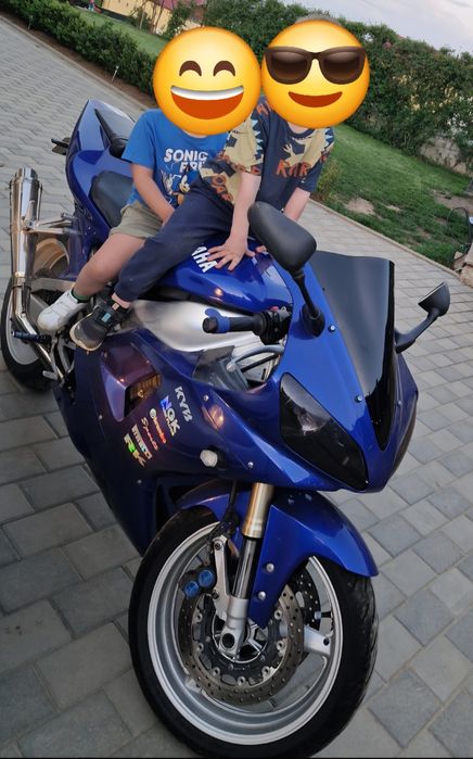 Yamaha R1 – An 2000 – 150 CP – Carburatie