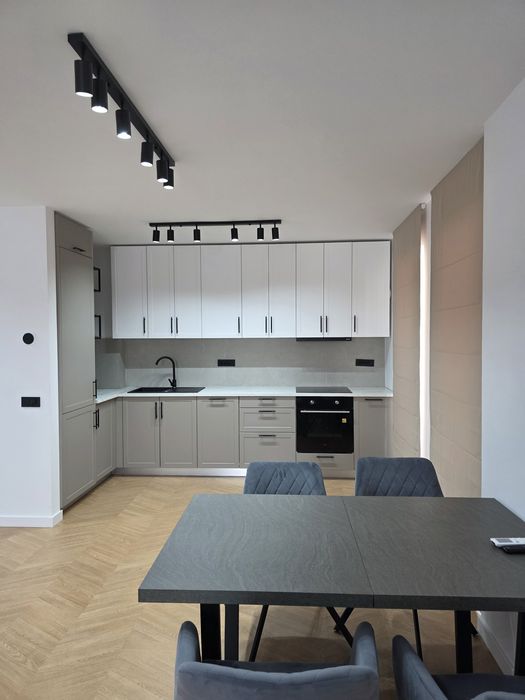 PF! Vand Apartament 3 camere cu 2 bai! La cheie! Elite City