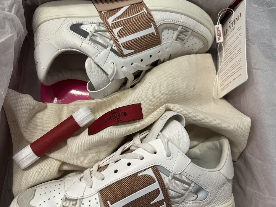 Кецове Valentino