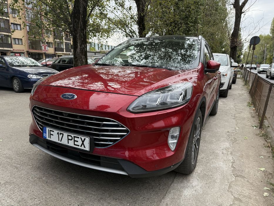 Vand Ford Kuga FULL plug in hybrid automat impecabil inmatriculat