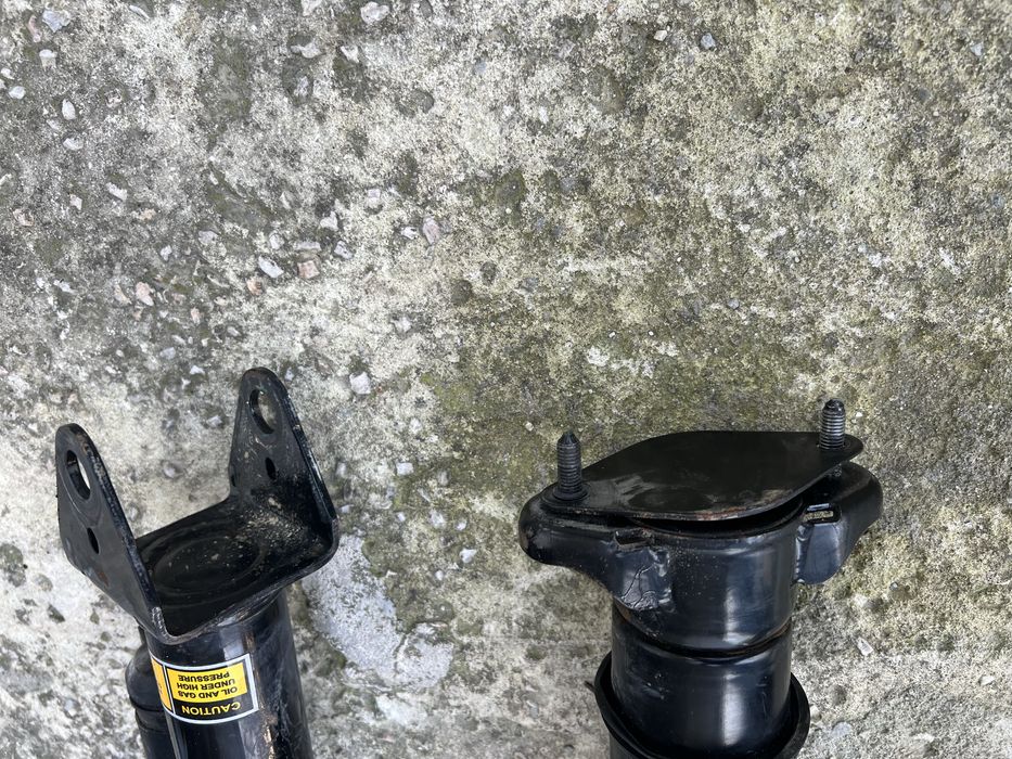 Задни амортисьори въздушно окачване GL/ML X/W164