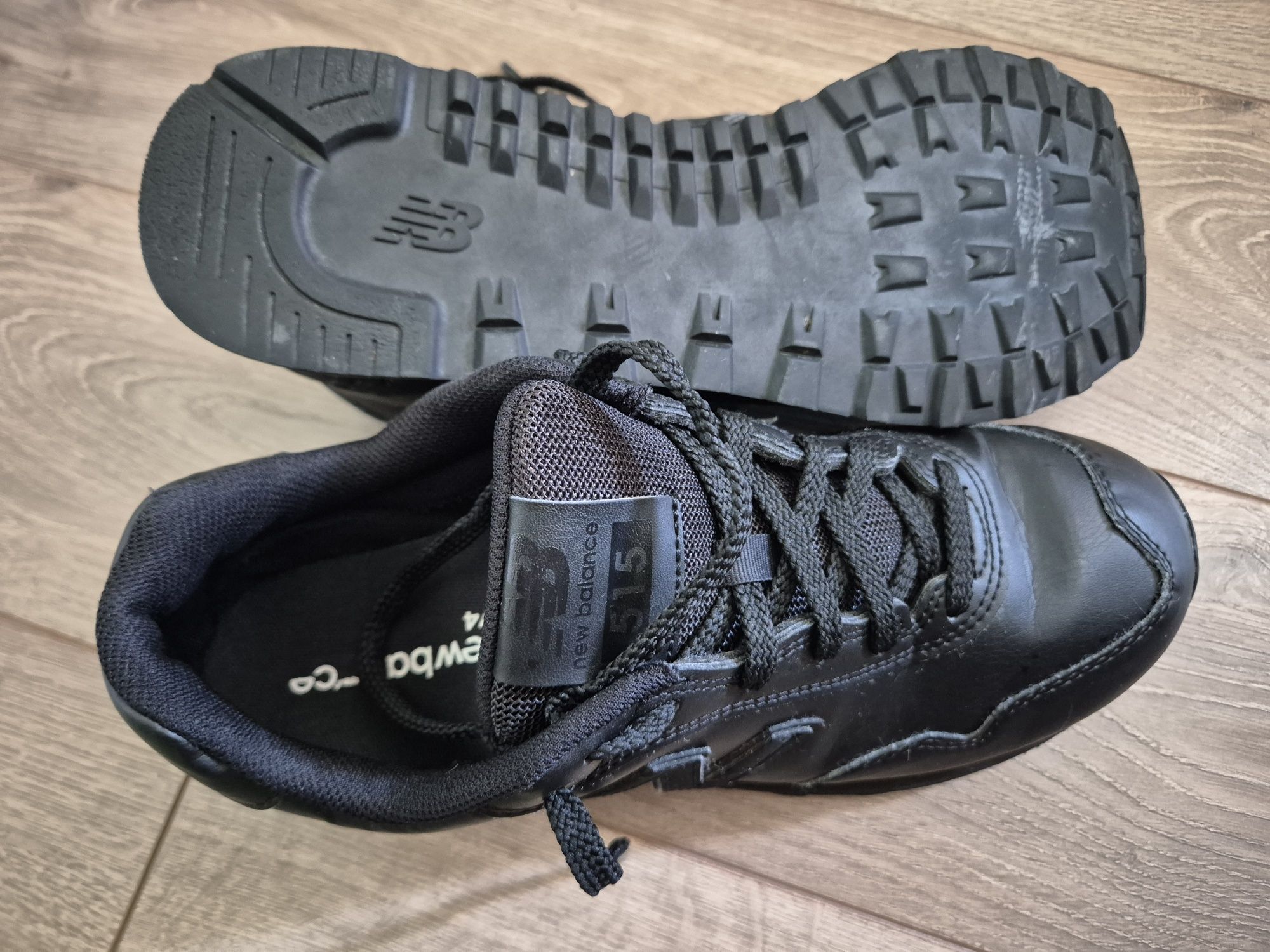 Маратонки New Balance 515, черни