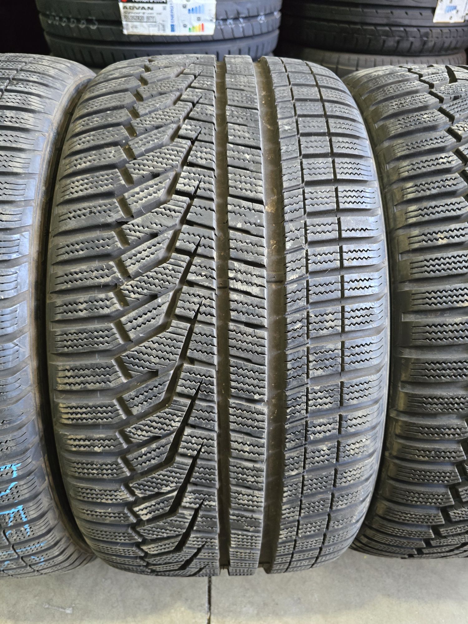 275/35/19//255/35/19 HANKOOK