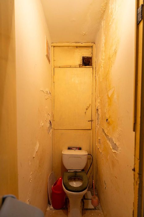 Panelniy Ohangrabo 2 Hona 1 Etaj No turarga mos kvartira sotiladi