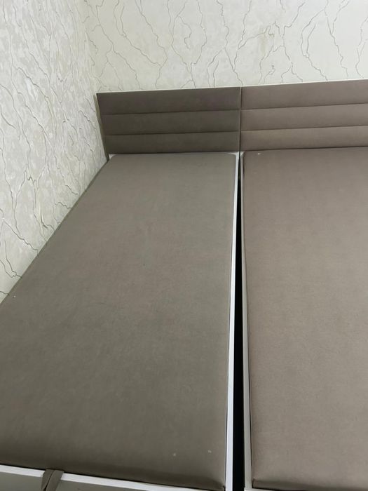 односпальные кровати в отличном состаянии