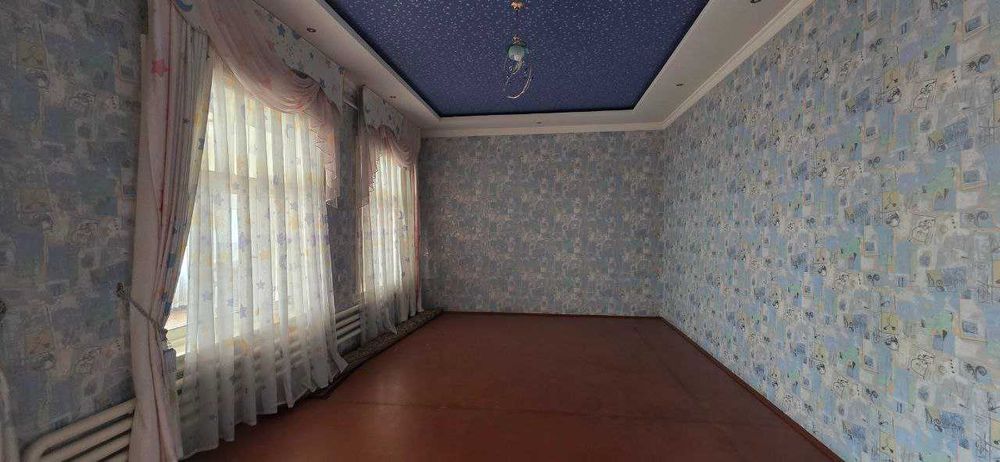 Ховли уй жой сотилади Хамма шароити бор