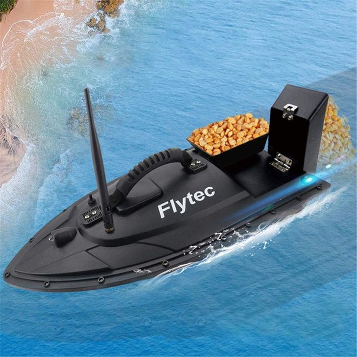Flytec рибарска лодка за захранка с възможност за поставяне на GPS