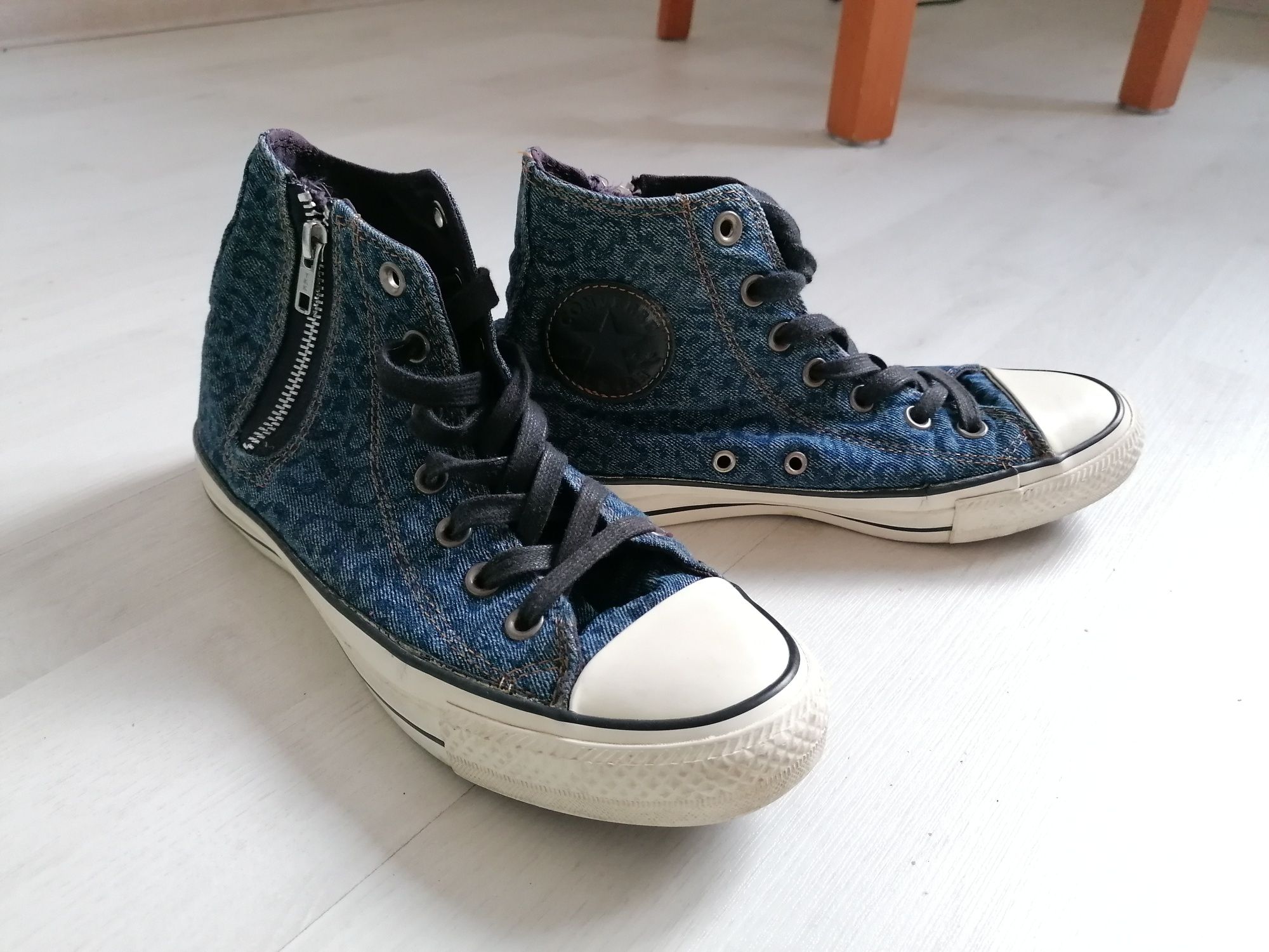 Дамски кецове Converse 38