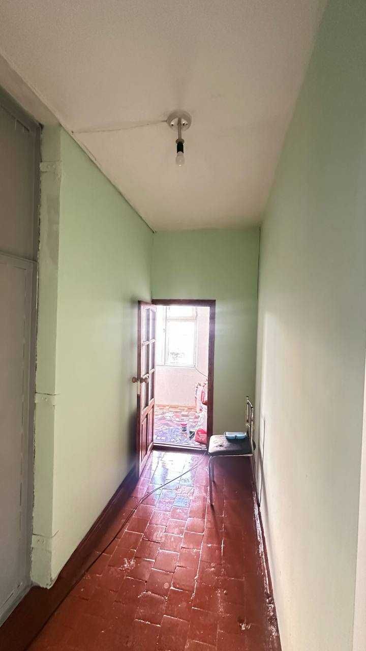 5 honali uy (132m kvadrat), Sergeli 5, 2chi bekat metro 100m