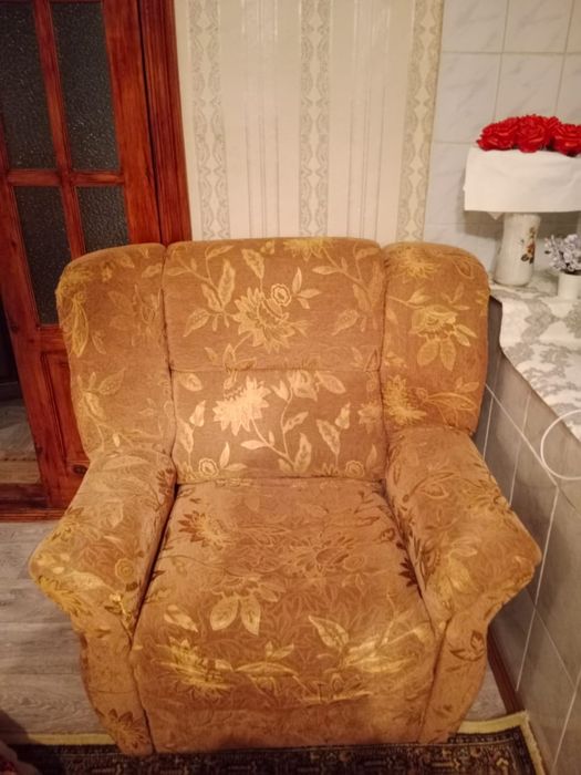 Диван угловой б/у