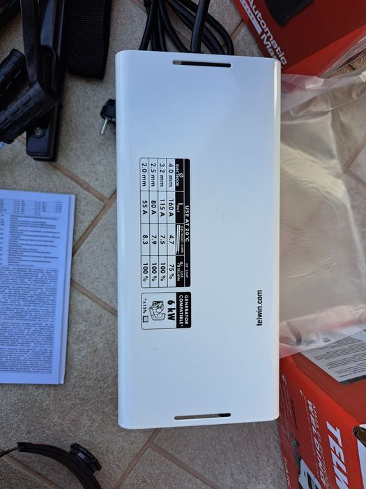 Aparat de sudura Telwin invertor T-ARC 160 230V + Masca Cod: 816163