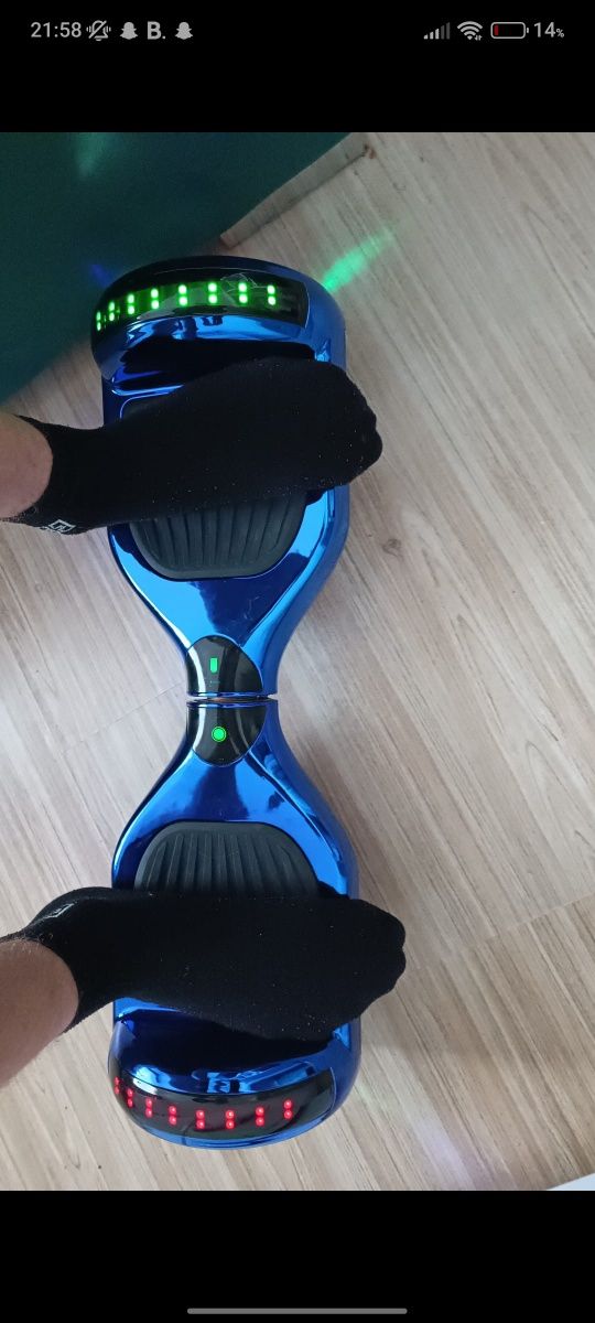 Hoverboard cu lumini