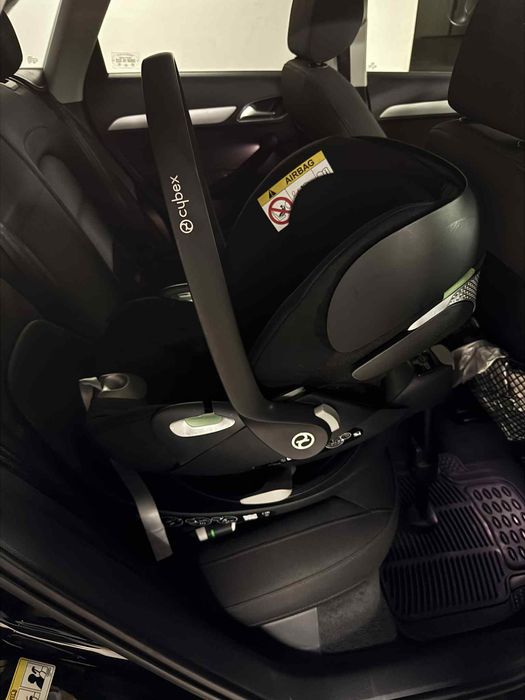 Бебешкo столче Cybex Cloud T i-size + база T