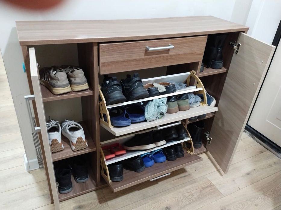 Шкаф обуви в прихожку