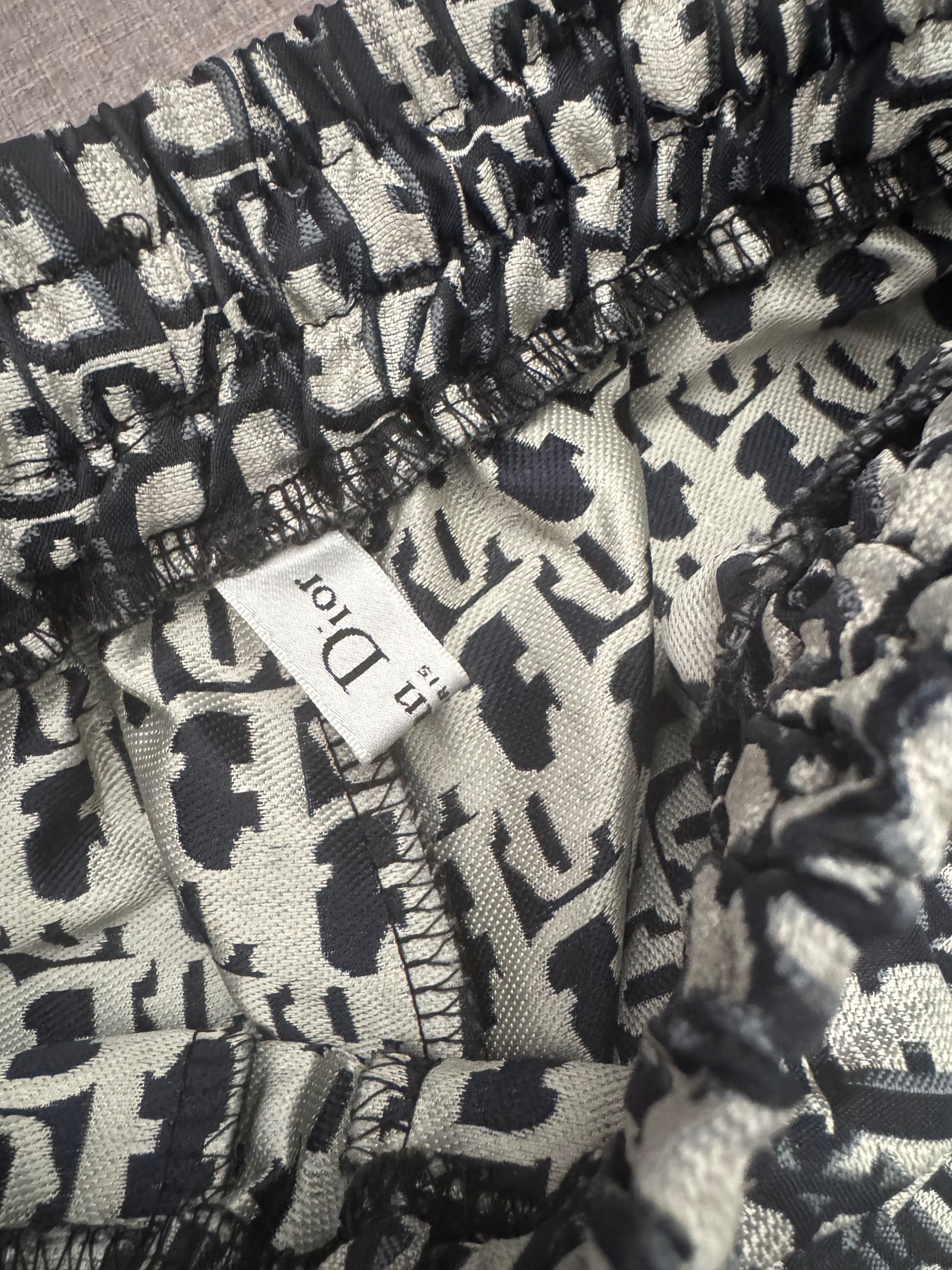 Dior къси панталони