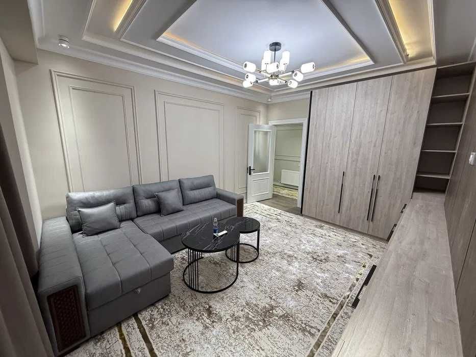 Срочно сдам кв 1/3/7 ул Сайрам ор Максим Горький 037*