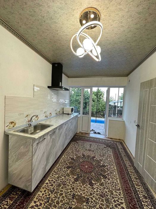 Продаётся дача в Чарваке