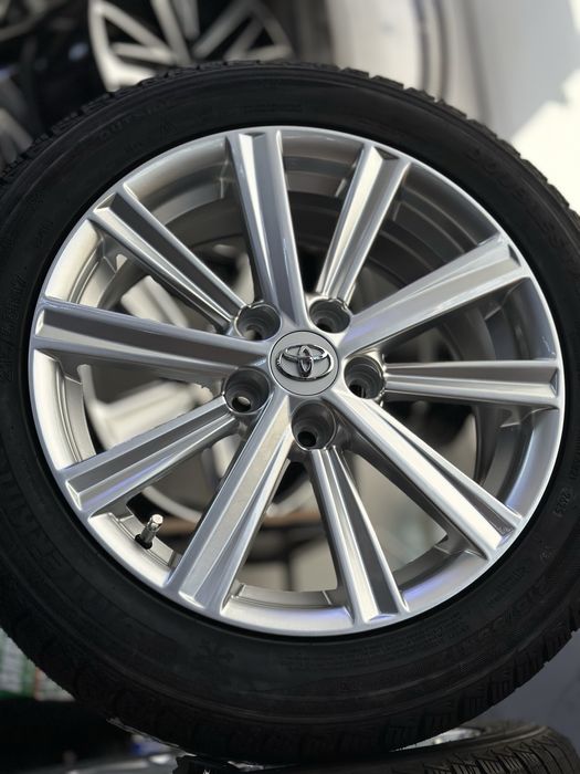 Камри 50 XLE новый зимний комплект лепучка без пробега