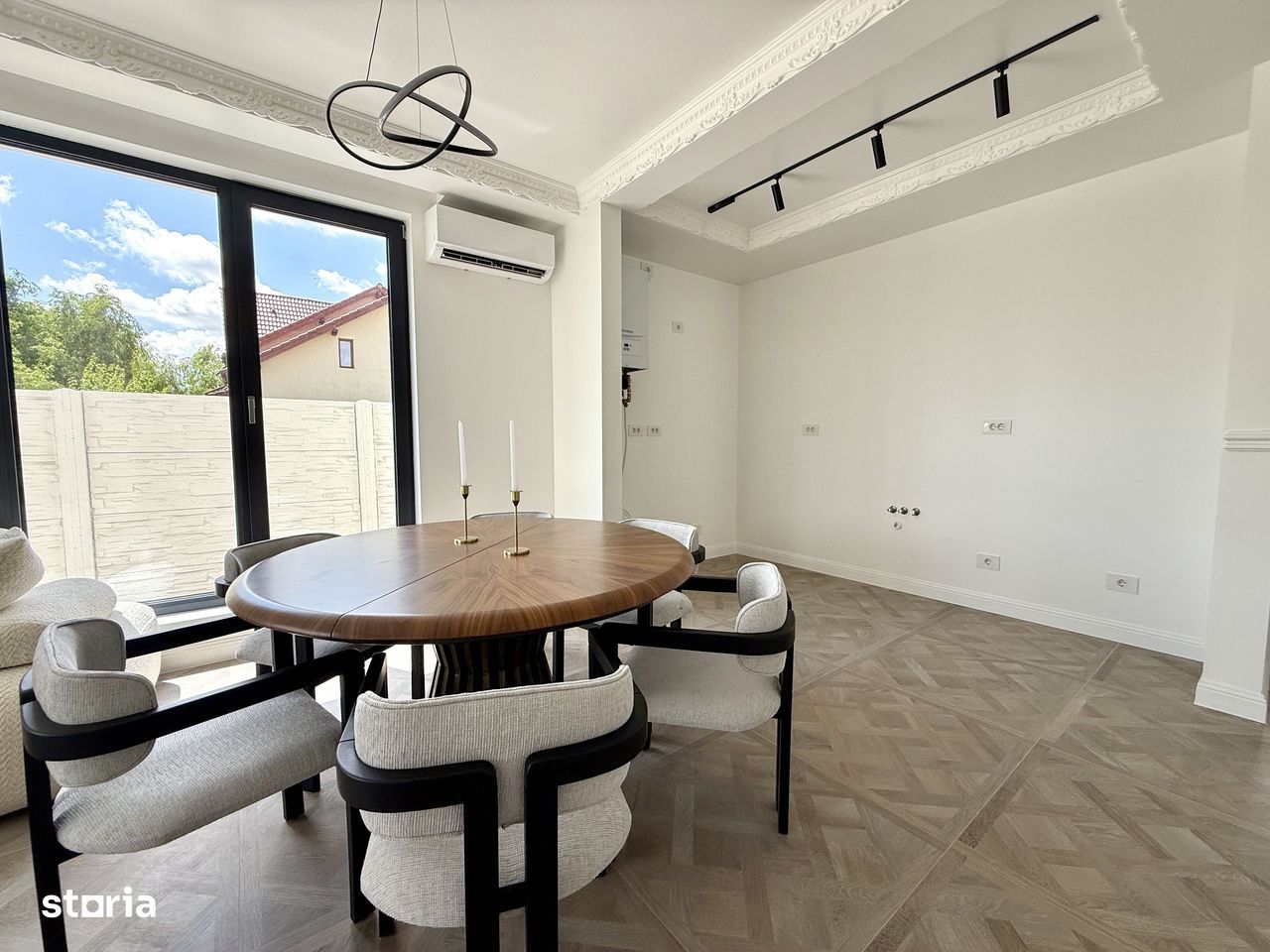 Casa individuala superba cu 4 camere, garaj | Sacalaz
