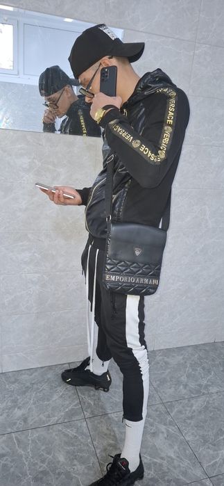 URGENT:Borseta EA7 Emporio Armani